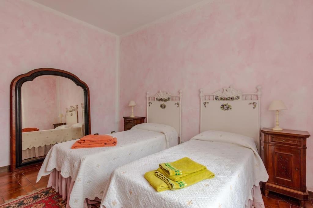 Le Bouganville Apartment Desenzano del Garda Exterior photo