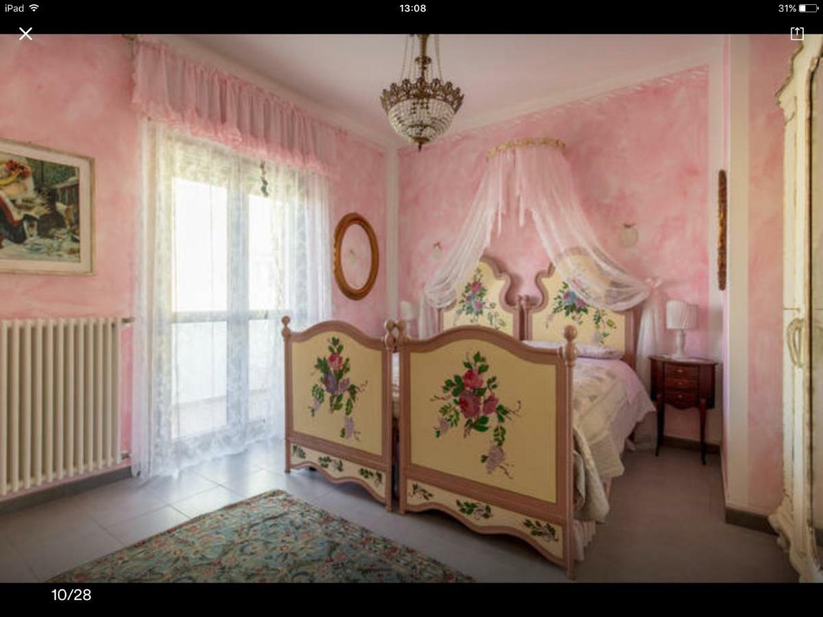 Le Bouganville Apartment Desenzano del Garda Exterior photo