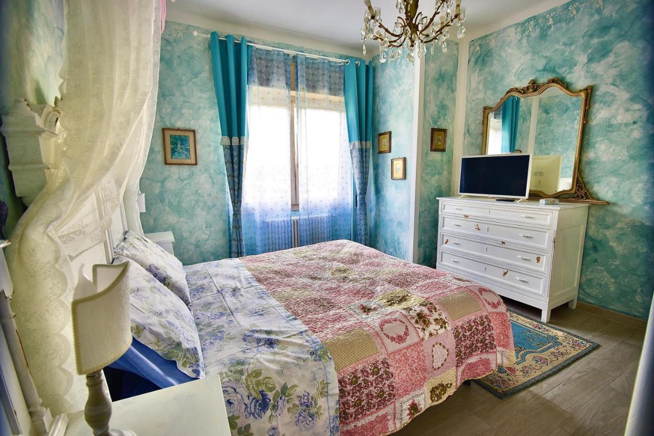 Le Bouganville Apartment Desenzano del Garda Exterior photo